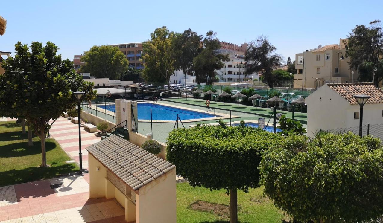 Apartamento Los Flamencos Рокетас де Мар Екстериор снимка